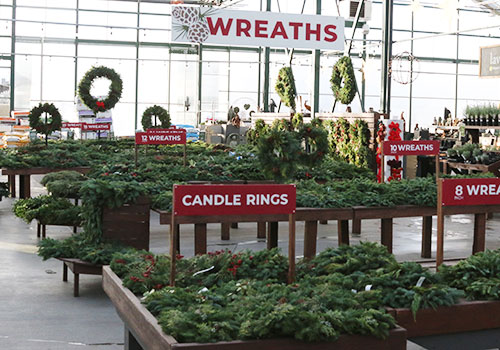 holiday_wreaths_tables_win_500x350_5L9A7814