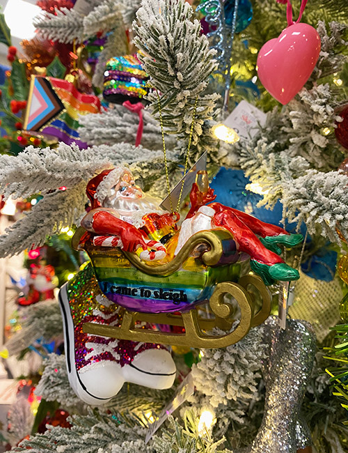 gi_holiday_sleighSanta_IMG_9628